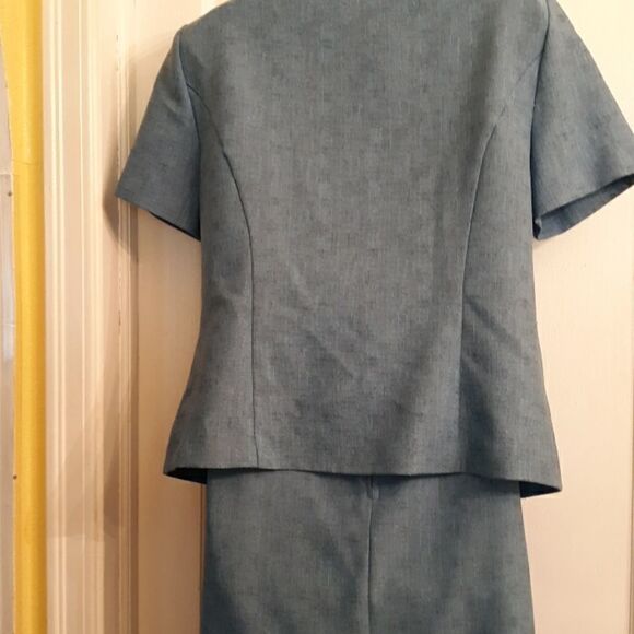 Sag Harbor  Blue Jacket & Skirt - Picture 4 of 8